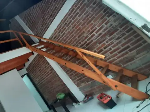 Venta de PH, monoambiente con jardin. Barrio Parque El Rocío