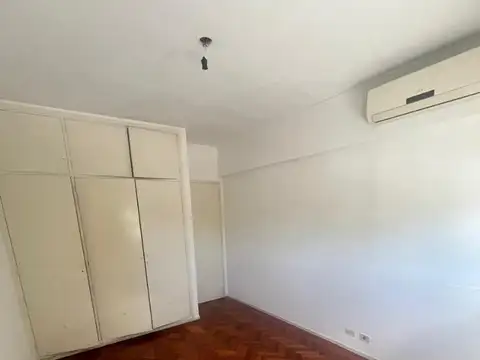 Departamento en Alquiler 50 años