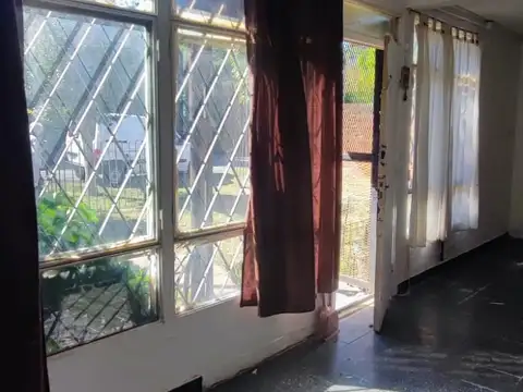 Casa en Venta en Villa Elisa, USD 78.000