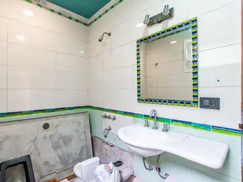 Venta PH 3 Amb c/ Terraza y Quincho Flores