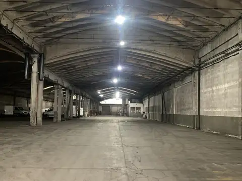 Galpon en Alquiler en Olivos, USD 24.480