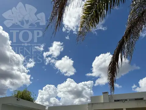 Casa en Alquiler en Villanueva, USD 2.300