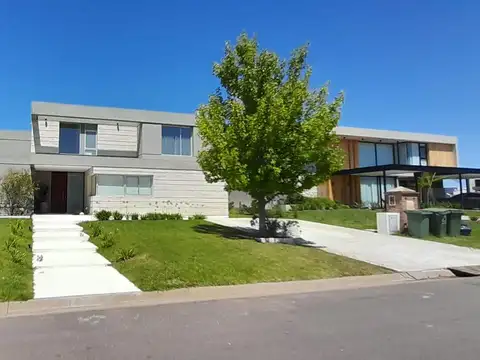 Pilara La Diligencia UF al 200