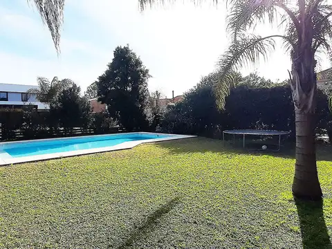 Casa en Venta al Este