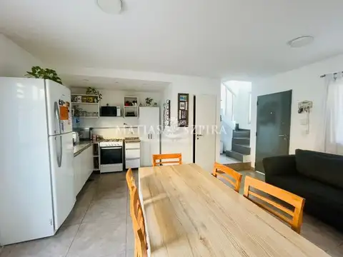 Casa en Venta en Castelar, USD 110.000