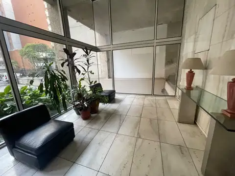 Venta oficina en Nueva Córdoba entrepiso