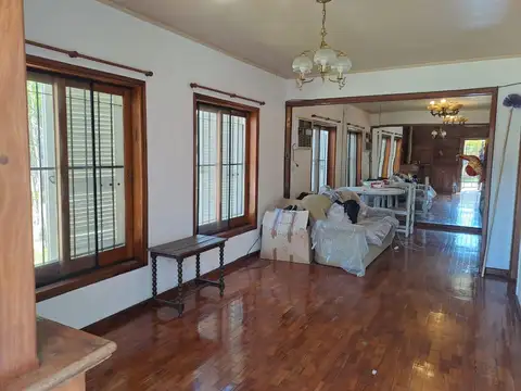 Casa en  Guadalupe - Cullen y J. P. Lopez