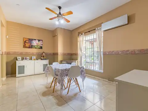Casa 3 dormitorios Tiro Suizo , Rosario