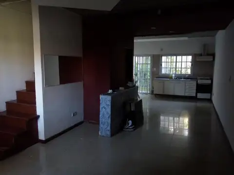 Depto Tipo Casa 3 ambientes con 1 baño