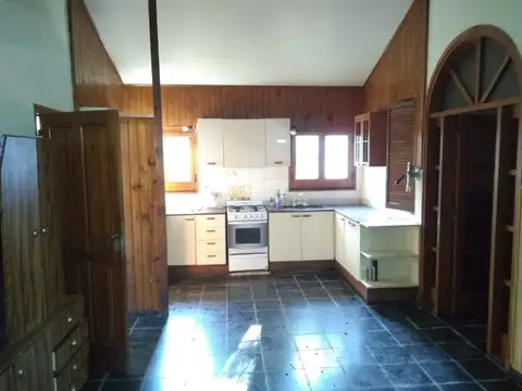 (Ba. Cumelén) Cacique Namuncurá 200