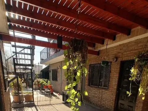 Depto Tipo Casa en Alquiler de Monoambiente