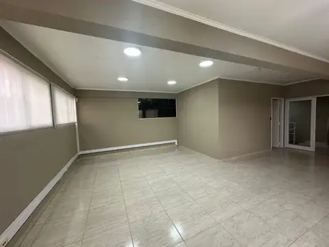 Galpon en Alquiler en Rafaela, USD 3