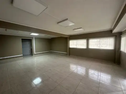 Galpon en Alquiler en Rafaela, USD 3