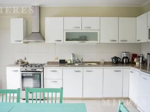 Muy linda casa en alquiler temporario en Roble Joven