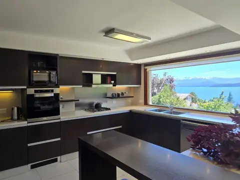 Casa 5 DORMITORIOS con quincho - Melipal II, Bariloche