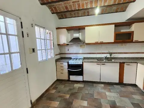 Depto Tipo Casa en Alquiler de 3 dormitorios