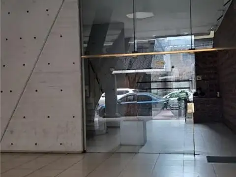 Billinghurts 2300, Piso 13