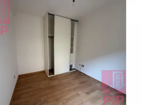 Departamento en Alquiler en Villa Sarmiento, $ 550.000
