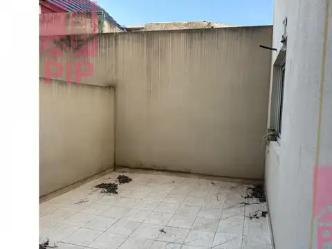 Departamento en Alquiler con 2 cocheras