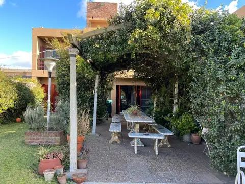 Roca e/ Sarmiento y Rivadavia