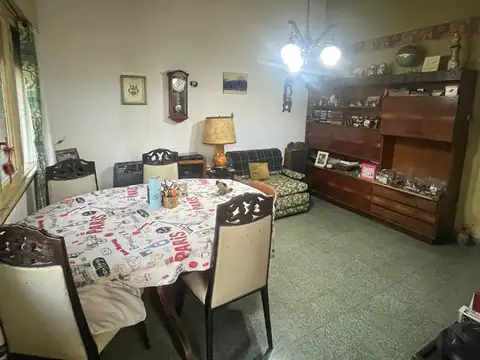 Casa en Venta con 1 cochera