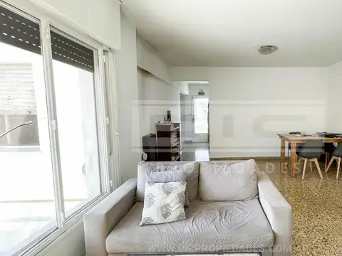 Casa 6 ambientes con 1 baño