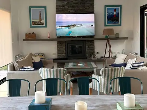 Casa en Venta en Barrio Senderos 2, USD 270.000