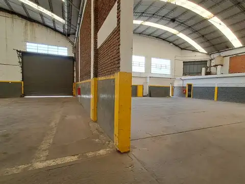 Galpón 2000 s/lote 3400m2 SALIDA 2 CALLES