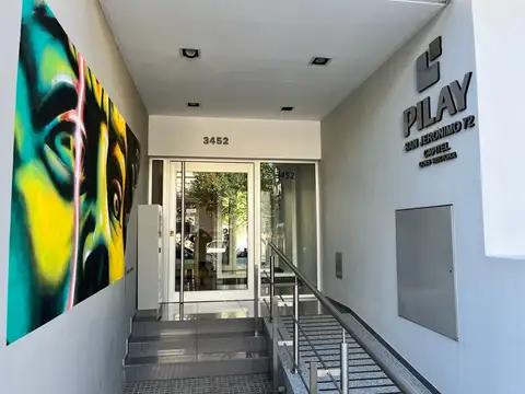 Venta de cochera y baulera en Tucumán  y Av.Freyre