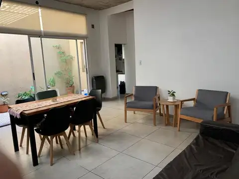 Depto Tipo Casa en Venta de 2 dormitorios