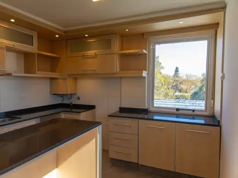 Departamento 4 ambientes con 1 baño