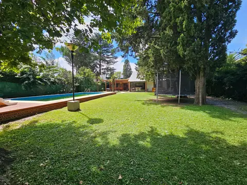 Casa Quinta en Venta. OPORTUNIDAD!