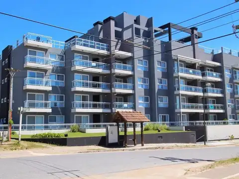 Azopardo entre King y Coronel de Marina N. Jorge 3 piso