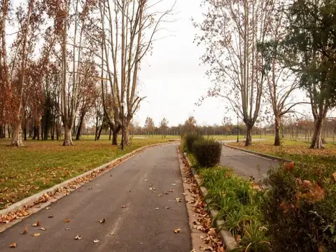 Terreno en Venta en Prados del Oeste, USD 69.500