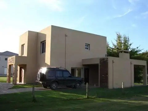 Casa en Venta de 4 dormitorios