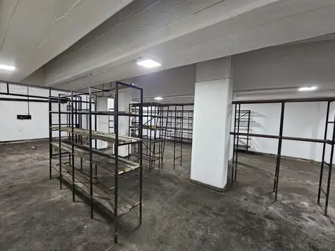 Local en Alquiler en Villa Crespo, USD 8.500