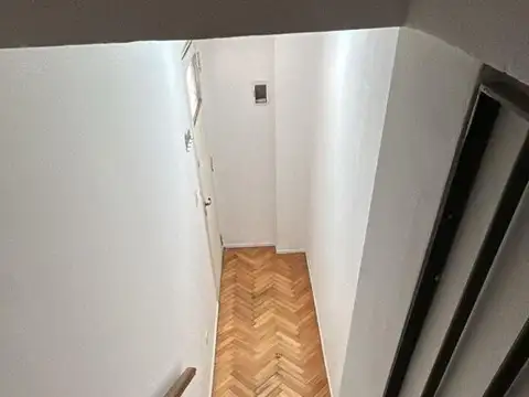 Depto Tipo Casa en Alquiler de 4 dormitorios