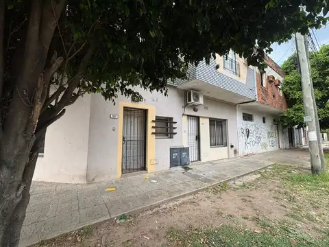 PH en VENTA 2 amb a la calle en HAEDO apto crédito