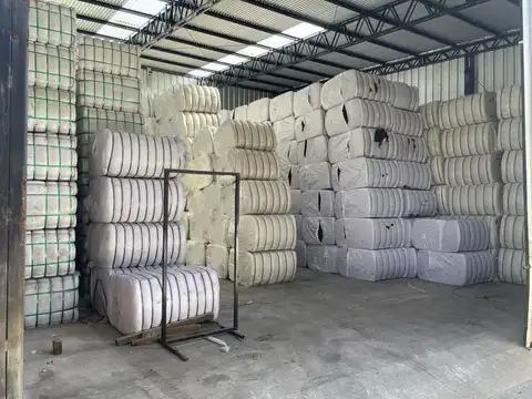 Galpon en Venta 78  mts Frente