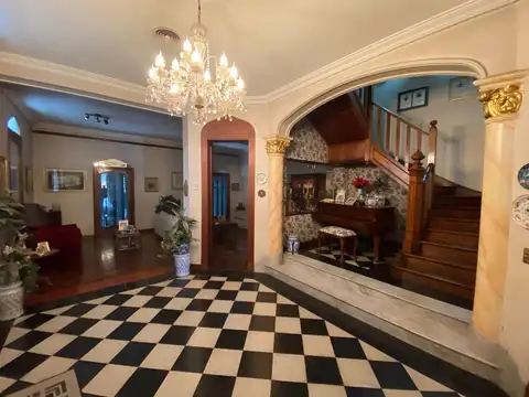 Casa en Venta en Centro, USD 1.000.000