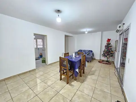 DEPARTAMENTO 5 AMBIENTES EN VENTA MORON C TERRAZA