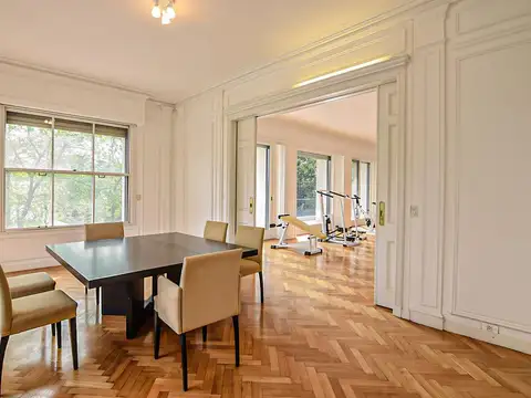 EDIFICIO DE 4 PISOS - VENTA EN BLOCK - IDEAL EMBAJADA - MÁXIMA CATEGORÍA EN BELGRANO R