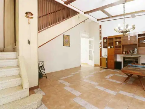 Depto Tipo Casa en Venta de 4 ambientes