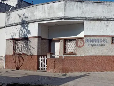 OPORTUNIDAD   CASA S/ LOTE PROPIO A REFACCIONAR EN LO MEJOR DE PARQUE CHAS