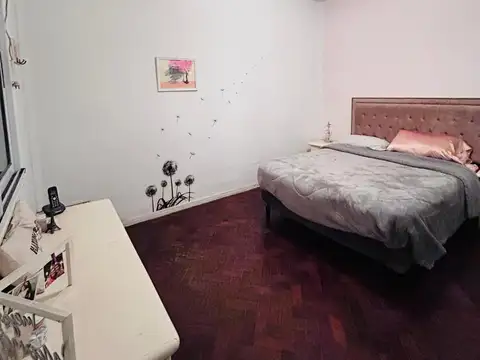 Depto Tipo Casa 5 ambientes con 2 baños