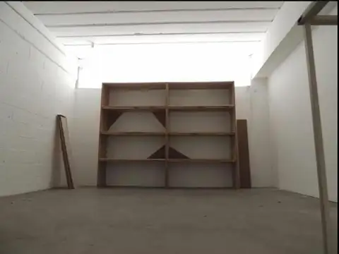 Local en Villa crespo en venta.