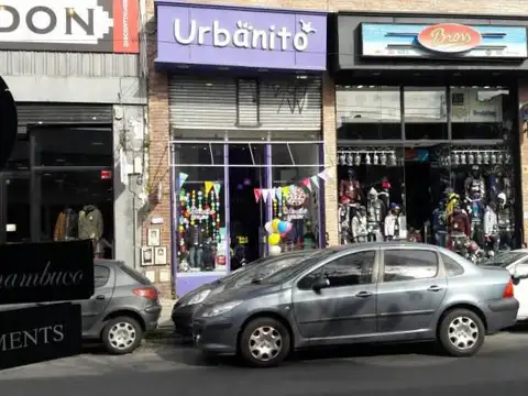 Local en Villa crespo en venta.