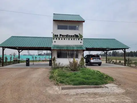 Leopoldo Marechal 800, Piso 0