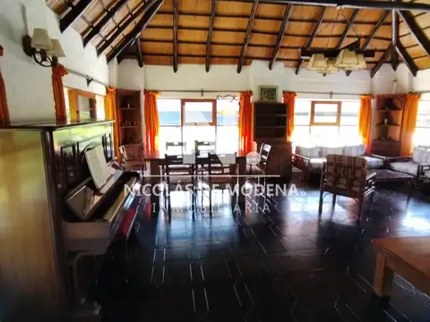 Casa en Venta en Pinares, USD 330.000