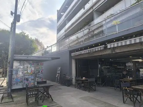 puesto de diarios buena ubicacion